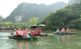 Đoàn đại biểu Đảng Cánh tả Đức thăm và làm việc tại Ninh Bình