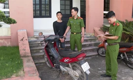 Bắt đối tượng bịt mặt cướp tài sản sau 2 giờ gây án