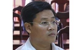 Bí thư phường xuống làm chuyên viên sau vụ đánh bạc