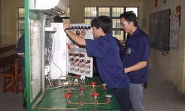 Bỏ phao xét tuyển vào lớp 10: Trả lại đúng bản chất học nghề 