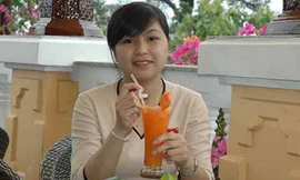 Chỉ một ly nước cam tươi có thể cung cấp hơn 50% nhu cầu về vitamin C cho một phụ nữ cần trong ngàyẢnh: Hồng Thúy