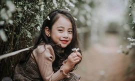 Trần Lê Bảo Vy, cô bé sinh năm 2011 với vẻ ngoài cực kì xinh xắn, đáng yêu.