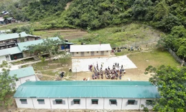 ABBANK trao tặng 04 phòng học cho học sinh bán trú tỉnh Lai Châu