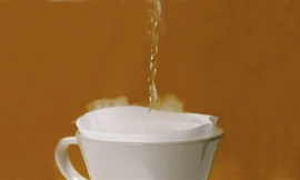 12 lý do nên uống nước ấm thay vì nước lạnh