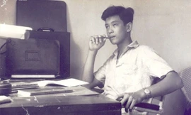 Cuộc đời thăng trầm của NSƯT Chánh Tín qua ảnh