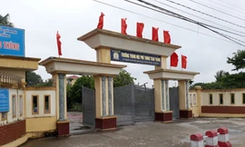 Đánh bạn nhập viện, 3 nữ sinh Hải Phòng bị buộc thôi học 1 tuần