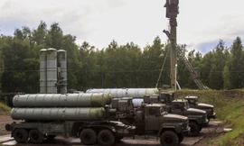 Cận cảnh 'rồng lửa' S-300 tập trận