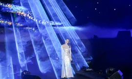 Mỹ Tâm hội ngộ Bích Phương trên sân khấu Đại nhạc hội Technology Party