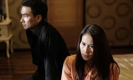 Thân Thúy Hà diễn cùng Chi Bảo trong phim "Scandal 2". 