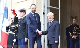 Tổng Bí thư Nguyễn Phú Trọng hội kiến với Thủ tướng Pháp Édouard Phillippe. (Ảnh: Trí Dũng/TTXVN)