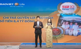 Bảo Việt Nhân thọ chi trả quyền lợi bảo hiểm 8,4 tỷ cho khách hàng