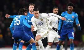 Arsenal 'thất thủ' sân nhà, HLV Wenger nổi cơn thịnh nộ với học trò