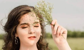 Nữ sinh Việt lai Nga xinh như búp bê, 13 tuổi cao 1,70 m