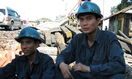 Thợ mỏ thay đổi tư duy từ sản xuất tiêu thụ đến sản xuất kinh doanh 