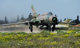 Không quân Syria lại xuất kích từ sân bay Shayrat