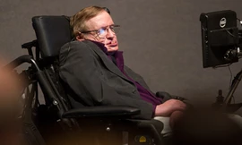 Ông hoàng vật lý Stephen Hawking