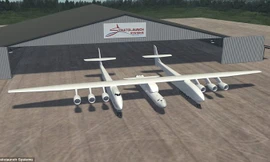 Choáng với máy bay chở tên lửa lớn nhất thế giới