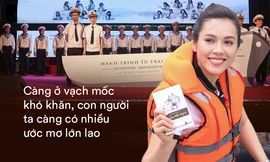 ‘Sau SGK, bộ sách mà Trung Nguyên tặng chính là thứ mà thanh niên nào cũng cần'