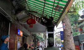 Cận cảnh Hà Nội ra quân dẹp loạn vỉa hè