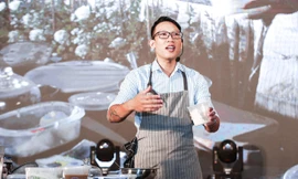 Chuyên gia chia sẻ bí quyết làm đẹp và chăm sóc da độc đáo