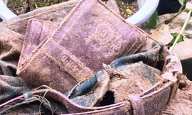 Tìm thấy đồ dùng cá nhân của cán bộ biên phòng mất tích