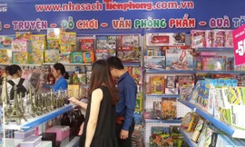 Nhà sách Tiền Phong tham gia ngày hội sách Newton – Pascal 2017