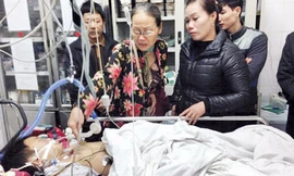 Vậy là không có phép màu nào xảy ra với cháu Lộc... Ảnh: T.G