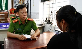 Nạn nhân khai rằng muốn tìm đến cái chết do buồn chuyện gia đình.