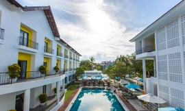 Khách sạn ÊMM Hội An