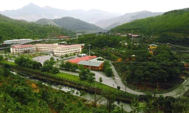 Toàn cảnh Trung tâm ĐHSX mặt bằng +125 Than Nam Mẫu (Ảnh Quốc Khương)