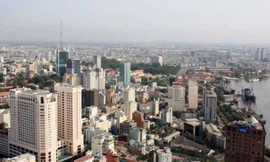 Hiện nay khối ngoại mua lại các dự án bất động sản từ các doanh nghiệp trong nước đều phải làm thủ tục lại từ đầu. Ảnh: V.L