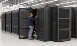 Hệ thống Piz Daint của Thụy Sỹ vừa soán ngôi siêu máy tính mạnh thứ ba trên thế giới của hệ thống Cray XK7 thuộc Mỹ. Ảnh: ETH Zurich