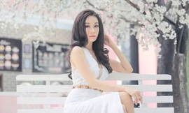 Minh Thư khoe ngực đầy, chân thon