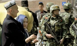 Trung Quốc siết chặt an ninh sau các vụ khủng bố ở Tân Cương (Nguồn: Kyodo/TTXVN)