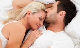 Phụ nữ thường quan tâm đến nhu cầu của bạn đời hơn chính mình 