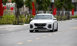 VinFast Lux A2.0 và SA2.0 được chắp bút bởi những nhà thiết kế hàng đầu thế giới, mang những đường nét nhận diện đặc trưng, đẳng cấp.