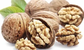 Quả óc chó có nhiều lợi ích đối với tim mạch và vỏ của loại quả này cũng có thể được tận dụng để làm sạch răng.