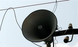 Loa phường ở Hà Nội. Ảnh: Reuters