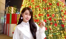 Hot girl Việt đón Giáng sinh ra sao?