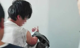 Chàng thanh niên đã rất xấu hổ khi rơi vào trường hợp này