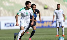Dàn cầu thủ Iraq cao to vượt trên 1,8 m