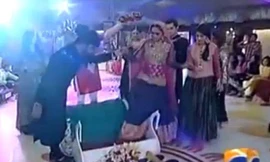 Cưới giả trên truyền hình, người đẹp lĩnh 26 năm tù