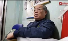 PGS Bùi Hiền ăn chuối xanh mỗi tối để nghiên cứu cải tiến Tiếw Việt