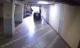 Lấy thân mình chặn ôtô tụt dốc không phanh