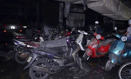 Những chiếc ô tô tan chảy trong tầng hầm chung cư Carina Plaza