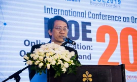 PGS.TS Vũ Hữu Đức - Phó Hiệu trưởng phụ trách trường Đại học Mở TPHCM phát biểu tại hội thảo