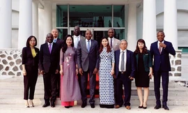 Đoàn công tác Tập đoàn T&T Group tiếp kiến Thủ tướng Chính phủ Bờ Biển Ngà