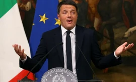 Radio Thế giới 24h: Thủ tướng Ý thừa nhận thất bại, định từ chức