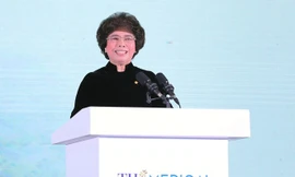 Bà Thái Hương phát biểu tại lễ công bố, động thổ TH Medical