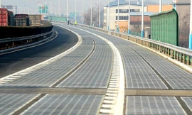 Vì sao trộm viếng thăm đường lát pin mặt trời của Trung Quốc